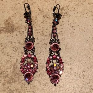 listing-status-banner